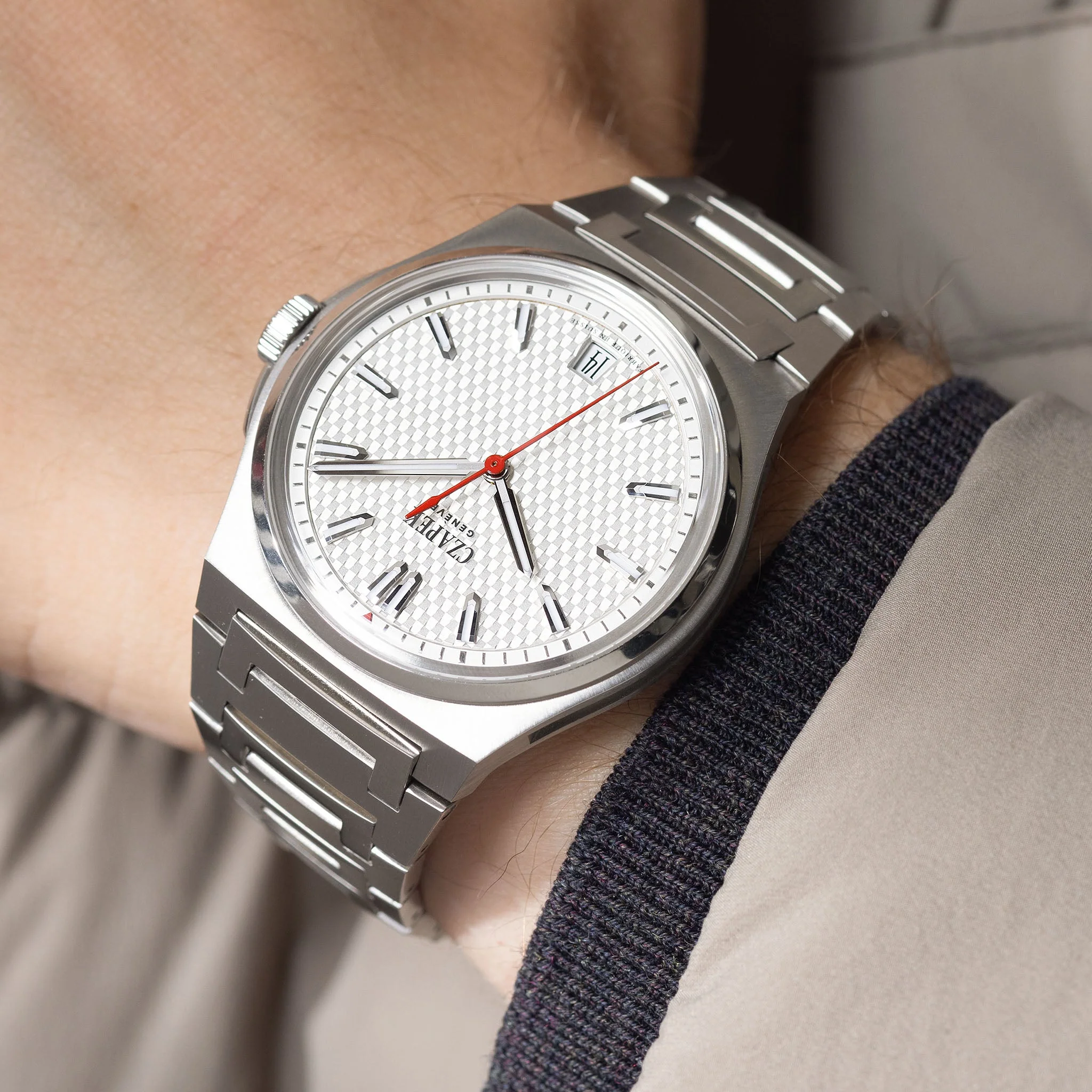 Czapek Antarctique "Passage de Drake" Unique Silver Dial Full Set - Image 3