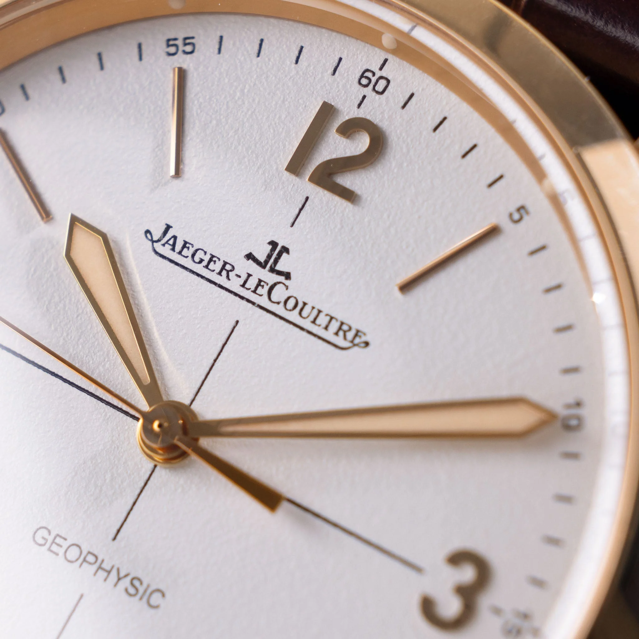 Jaeger-LeCoultre Geophysic 1958 Rose Gold with Box and Papers Ref JL Q8002520 - Image 6
