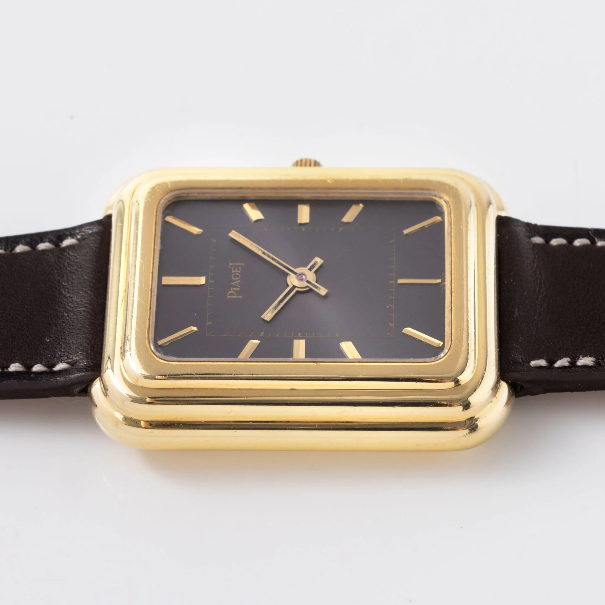 Piaget Grey Dial Beta 21 reference 14101 in 18k yellow gold - Image 5
