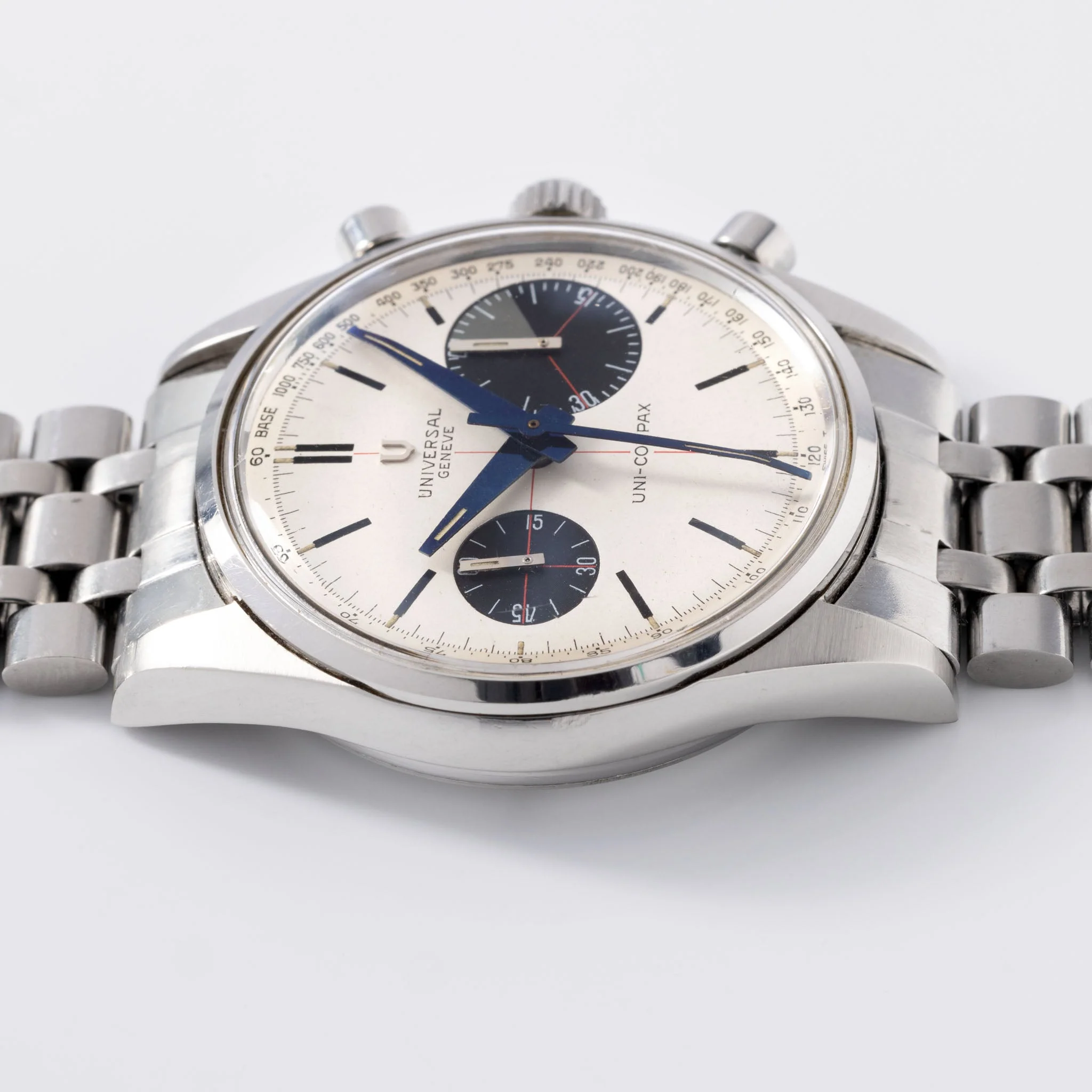Universal Geneve Uni-Compax 884100/02 "Big Eye" White Dial - Image 8